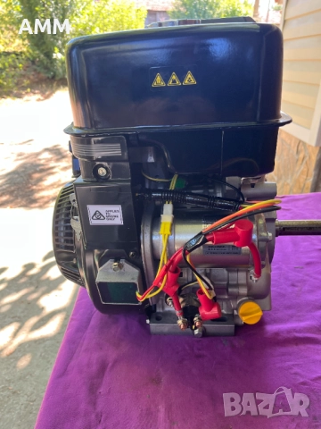 Двигател Briggs & Stratton  Vanguard OHV 13 H.P., снимка 3 - Градинска техника - 51800592