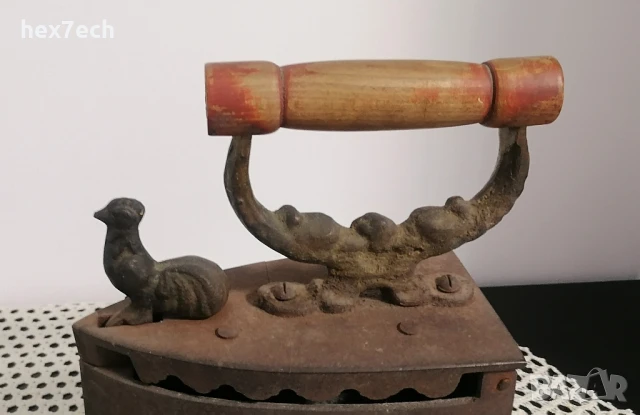 ❤️ ⭐ Старинна ютия на жар петле с подложка ⭐ ❤️, снимка 3 - Антикварни и старинни предмети - 51171821