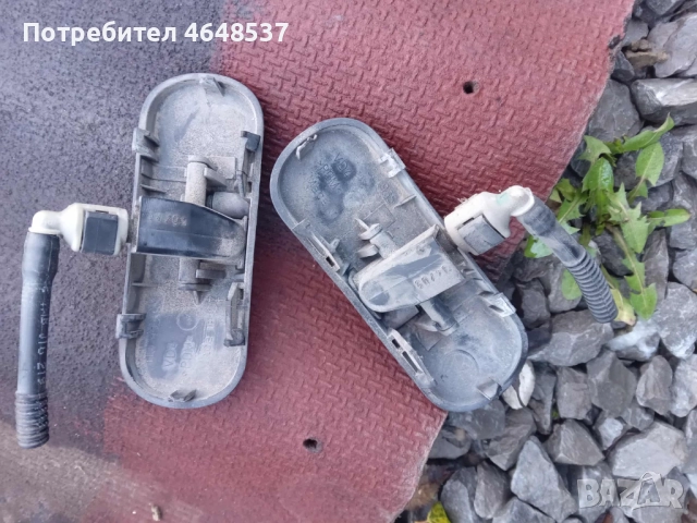 Пръскалки-чистачки 2броя 25лв за Волксваген голф 5 1.9 дизел 105к.с 2006г, снимка 2 - Части - 52814818