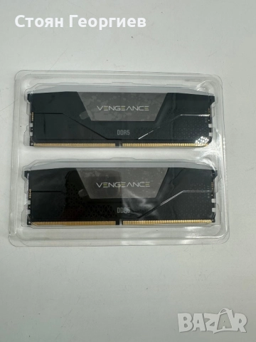 Corsair VENGEANCE RGB 32GB (2x16GB) DDR5 7200MHz, снимка 1