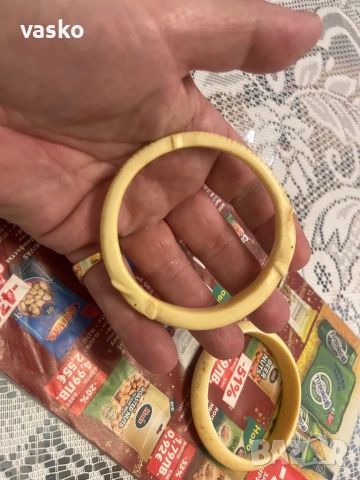 Гривни Слонова Кост