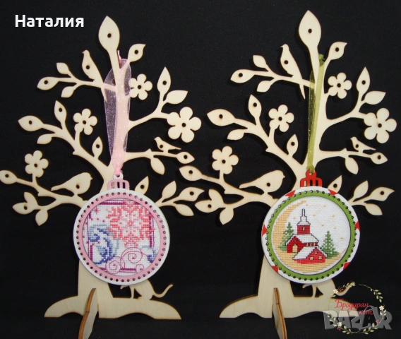 Ръчно бродирани и оцветени магнити и играчки за елха, снимка 6 - Декорация за дома - 53559004