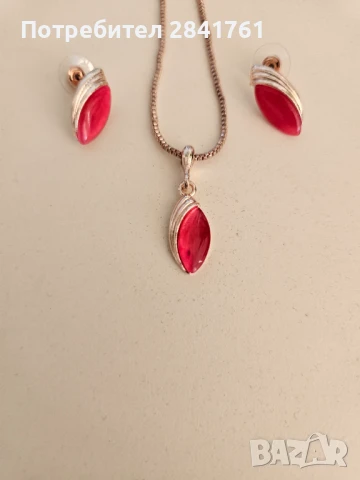 Комплект колие и обеци