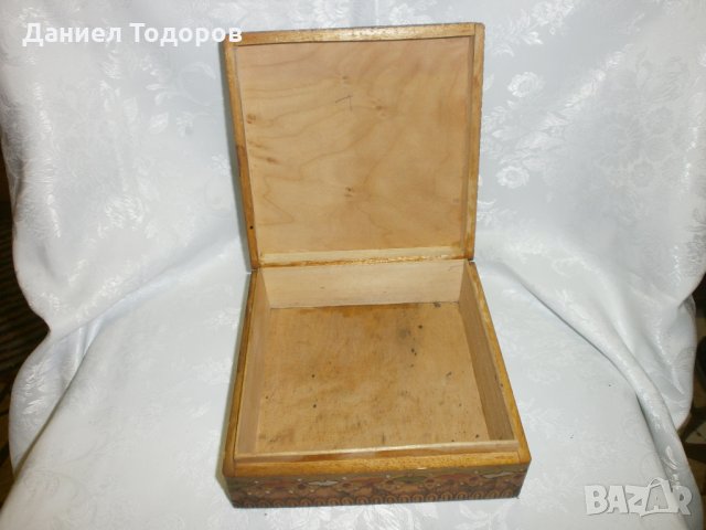Стара Дървена Кутия с Пирограф - № 2 , снимка 5 - Антикварни и старинни предмети - 26811500