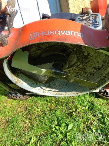 Самоходна Косачка Husqvarna LC 140S, снимка 7 - Градинска техника - 52110384