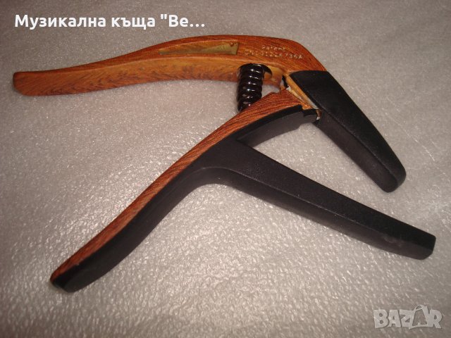 Каподастер за акустична или електрическа китара, снимка 2 - Китари - 28942018