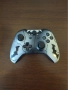 Продавам оригинален безжичен джойстик за XBOX One, снимка 1
