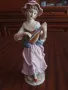 Порцеланова статуетка, старинна, бисквитен порцелан, снимка 1