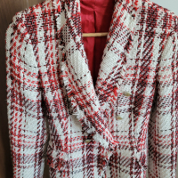 Дамско палто от букле в цвят екрю и червено, снимка 3 - Якета - 44855318