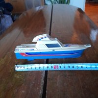 Стара играчка лодка,катер #11, снимка 3 - Други ценни предмети - 43929004