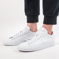 КЕЦОВЕ NIKE Blazer LOW  номер 44 , снимка 3 - Кецове - 35432593