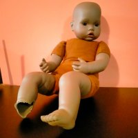 Порцеланова кукла с дефект 1991 47 см, снимка 8 - Колекции - 39630152