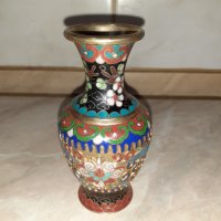 Cloisonne Клоазоне Красива малка ваза бронз клетъчен емайл, снимка 2 - Антикварни и старинни предмети - 43202758