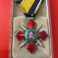 Орден за военна заслуга 5 степен с кутия Царство България, снимка 2 - Други ценни предмети - 43967748
