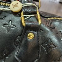 Louis Vuitton черна чанта 2, снимка 9 - Чанти - 34900206