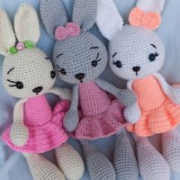 Плетени зайчета, снимка 1 - Плюшени играчки - 36275997