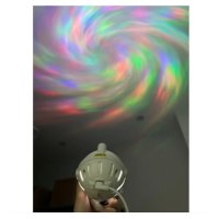 Нощна лампа прожектор Астронавт с дистанционно, с ефект "Звездно небе", снимка 5 - Детски нощни лампи - 43866377