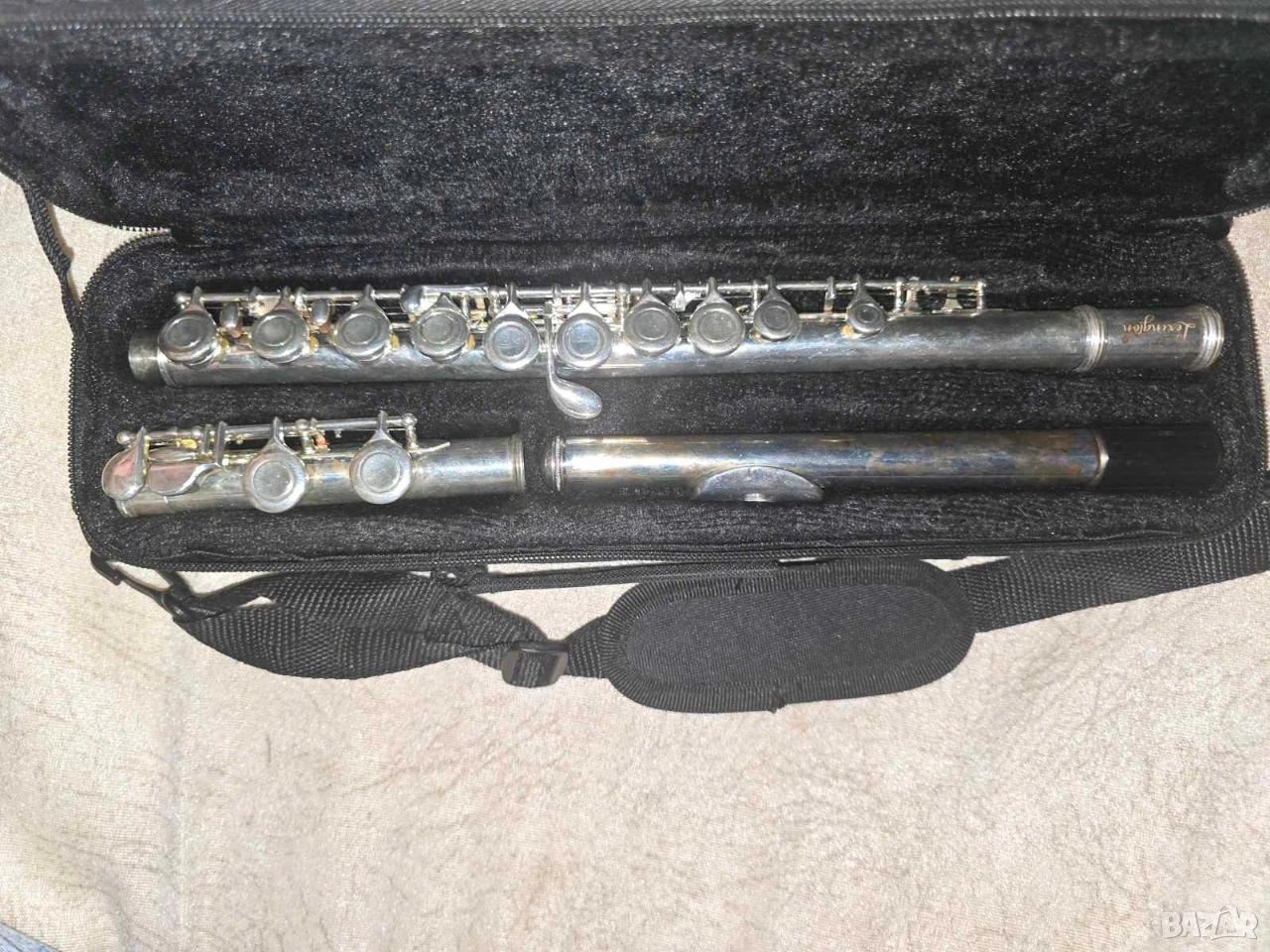 Надлъжна метална флейта с калъф – отлично състояние, снимка 1