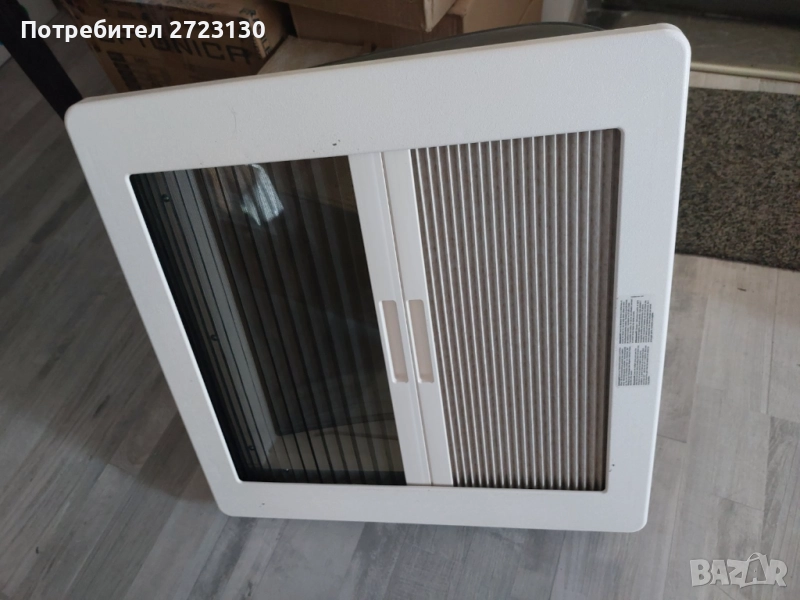 люк за кемпер каравана Dometic, снимка 1