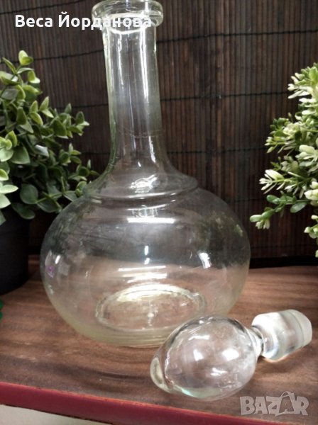 Стара гарафа за вино, снимка 1