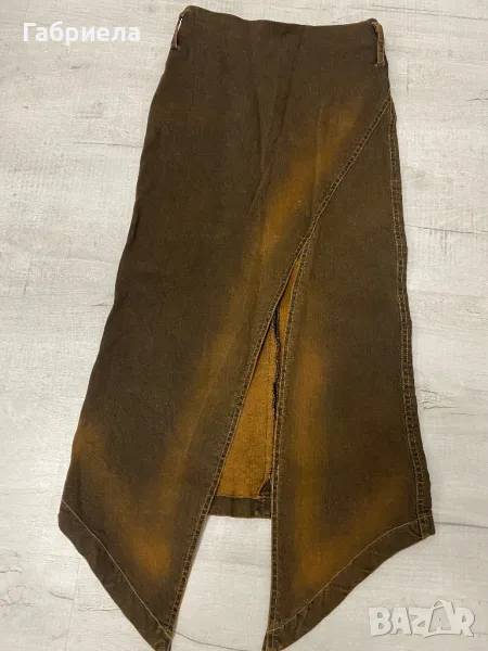 Кафява дънкова пола с цепка, снимка 1