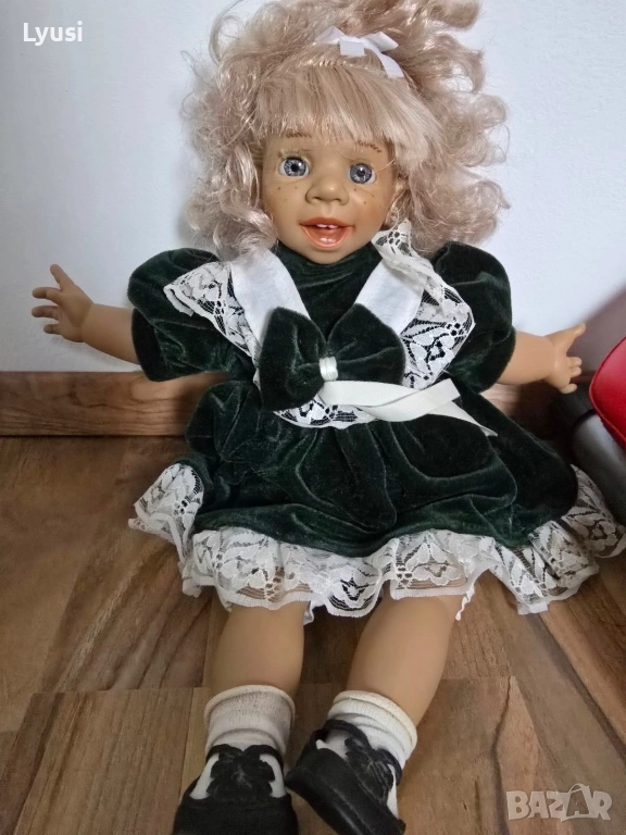 Порцеланова кукла, снимка 1