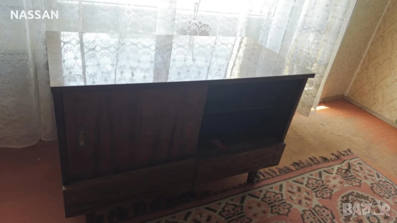 ПОДАРЯВАМ барче за телевизор, снимка 1