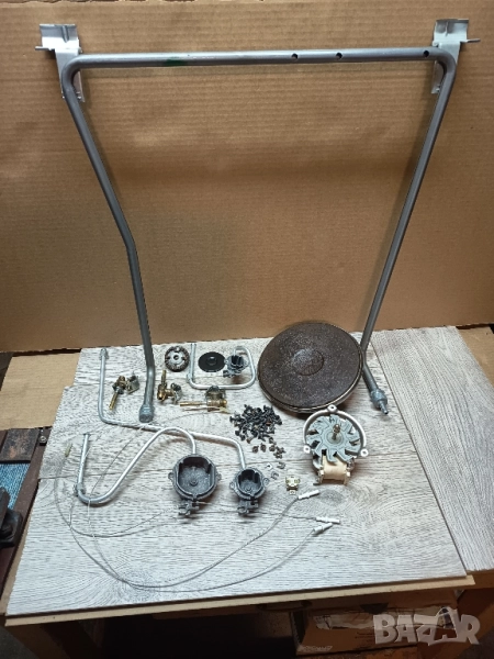 Готварска печка индезит mod: K6M5 части 12 вида Д, снимка 1