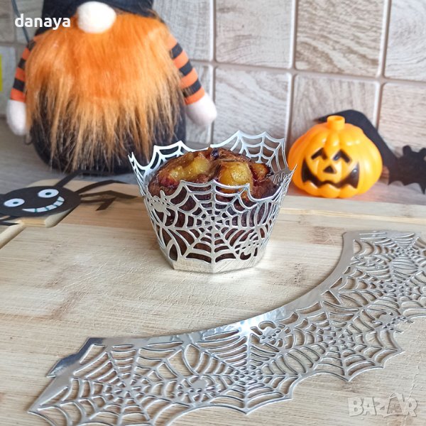 2945 Хелоуин кошнички за мъфини Halloween декорация за кексчета, 10 броя, снимка 1