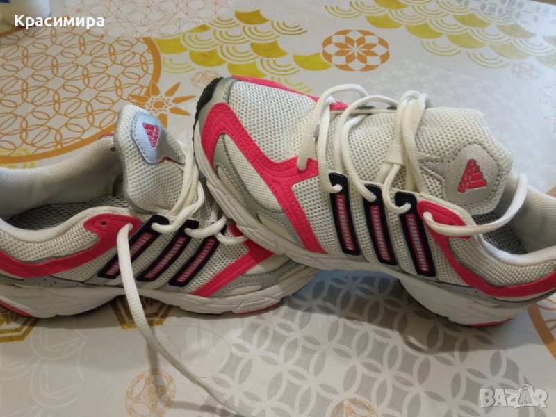 Дамски маратонки Adidas 39 1/3, снимка 1