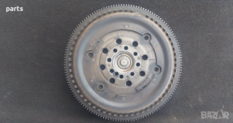 Маховик 2.2CDI Мерцедес Спринтер 211CDI W901 W902 W903 W904 N, снимка 1