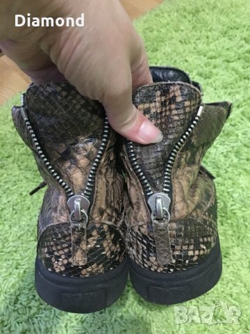 1000 % GIUSEPPE ZANOTTI  Snakeskin Sneakers, снимка 10 - Кецове - 28513171