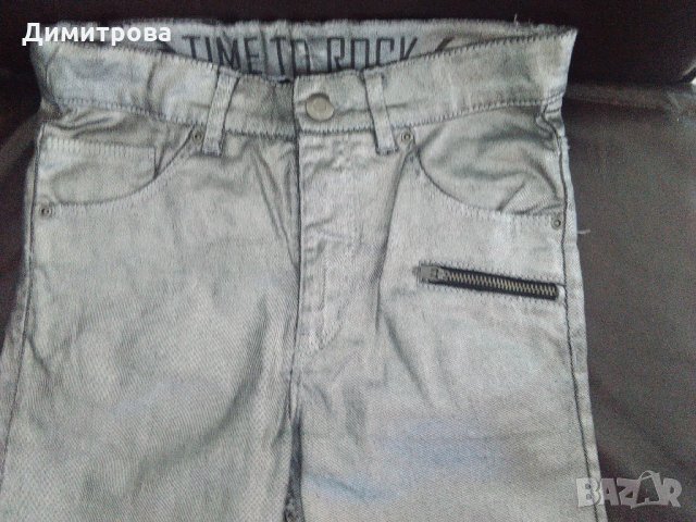 Сребрист/сив модерен панталон с кожа и промазка, снимка 3 - Детски панталони и дънки - 26708562