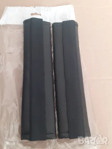 Качествени черни изцяло кожени възглавнички ,калъфи и капачки Дачиа, снимка 6 - Аксесоари и консумативи - 49413925