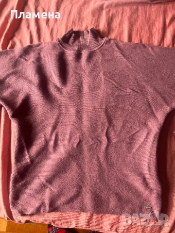 Топла розова блуза заваляна леко м 