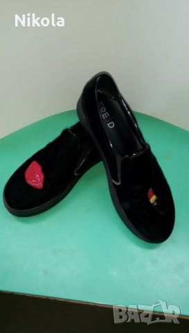 Дамски черни обувки с апликации Fred, снимка 10 - Дамски ежедневни обувки - 27342884