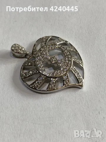 Сърце висулка, снимка 2 - Колиета, медальони, синджири - 50221340