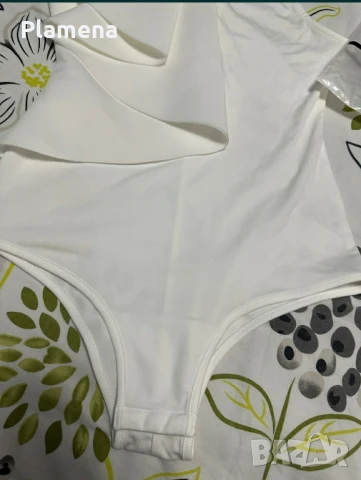 Бяло екстравагантно боди , снимка 3 - Корсети, бюстиета, топове - 50638539