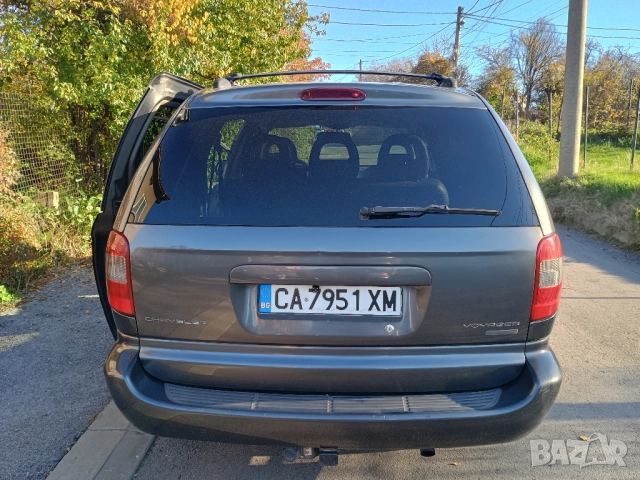 Продавам запазен и икономичен ван