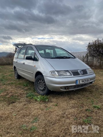 VW SHARAN 1,9 TDI 110кс 6+1, снимка 2 - Автомобили и джипове - 43197200