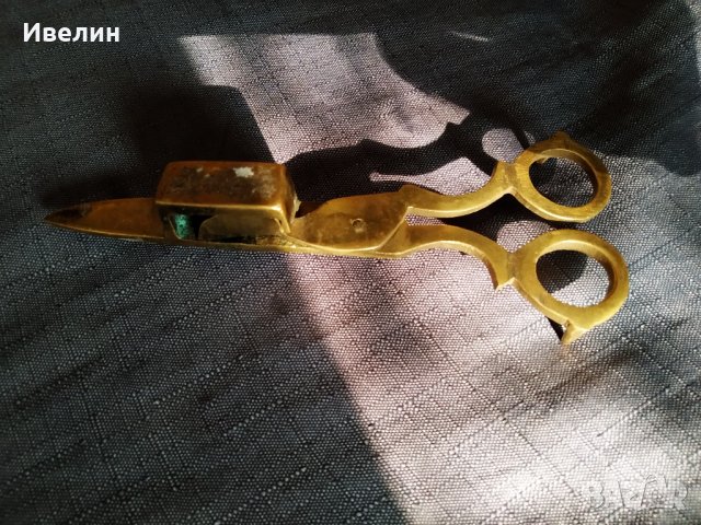 гасител за свещ-ножица, снимка 1 - Антикварни и старинни предмети - 26912808