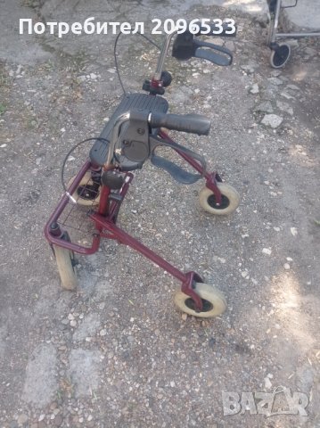 Червен ролатор, проходилка, снимка 3 - Ролатори - 37392258