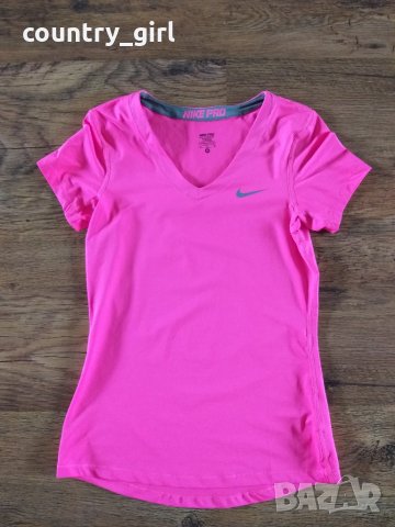 Nike Pro Short Sleeve V-Neck - страхотна дамска тениска КАТО НОВА, снимка 5 - Тениски - 28990884