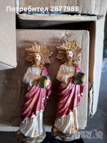 Статуетки на едро