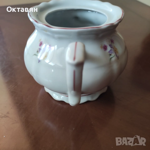 Порцеланова захарница, снимка 6 - Сервизи - 53175762
