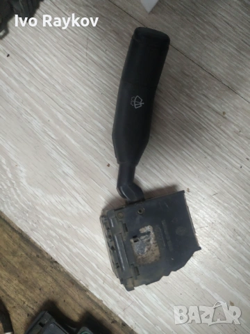 Лостче за чистачки за Renault 19