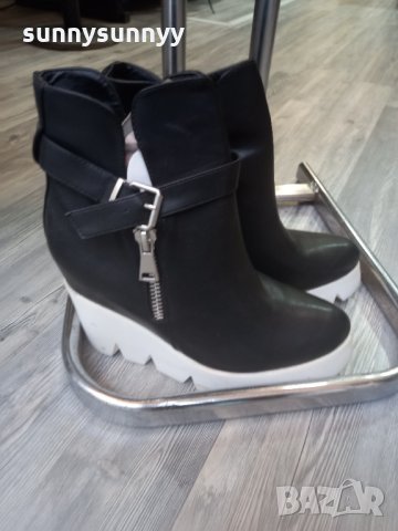 Боти, снимка 3 - Дамски боти - 35403130