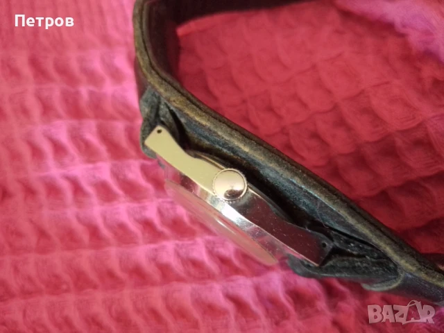  часовник Заря механичен СССР, снимка 4 - Мъжки - 50835881