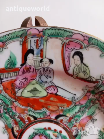 Стара КИТАЙСКА Чиния Маркирана , Family Rose, снимка 2 - Антикварни и старинни предмети - 49957817