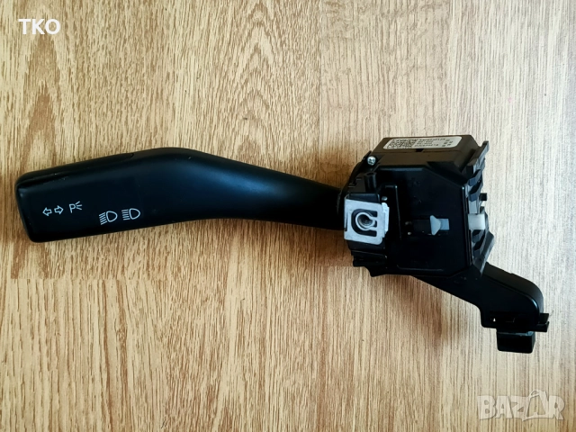 Ключ - превключвател(лостче) за мигачи и фарове на VW Audu Seat Skoda, снимка 2 - Части - 52947380